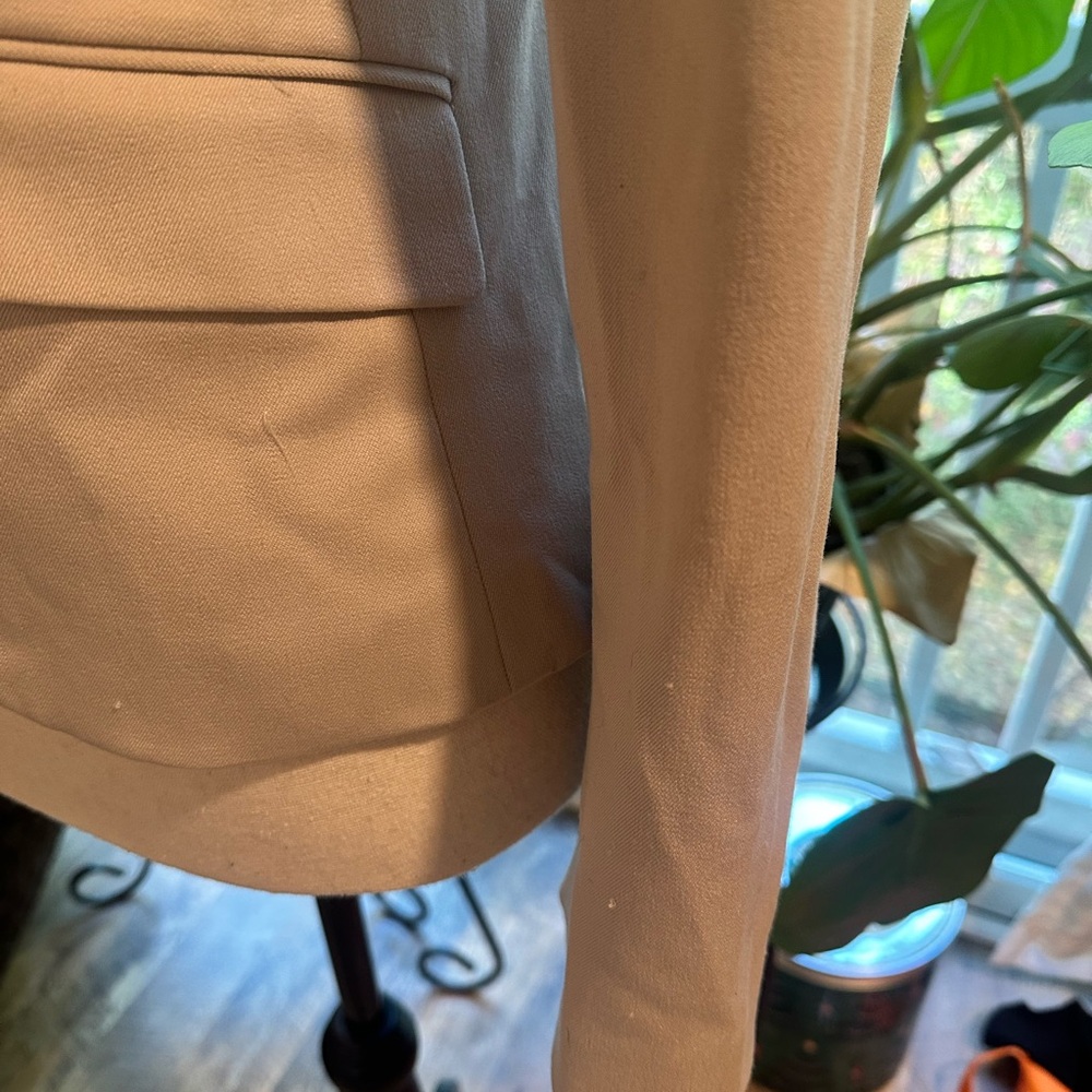 Express Beige One Button Fitted Blazer - Picture 3 of 9